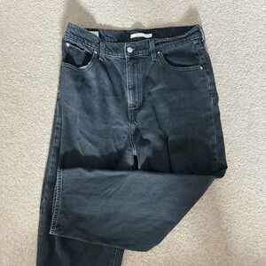 Levi’s “balloon leg” size 31.